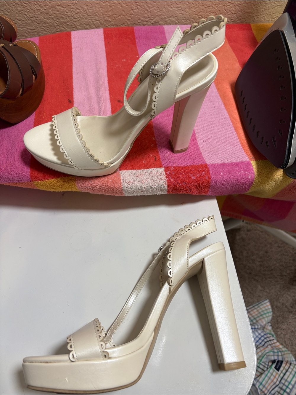 David's Bridal Ivory Scalloped Platform Block Heel Sandals